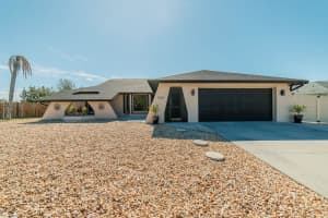 9273 Carnation Ave, ENGLEWOOD