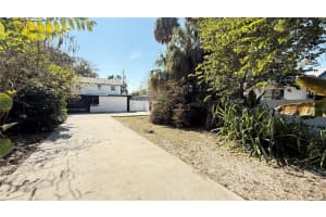 806 E Robles St, TAMPA