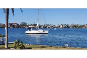 436 Bayshore Dr, VENICE 436 Bayshore Dr, VENICE