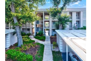 433 Cerromar Ln #331, VENICE