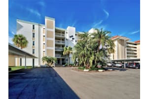 1100 Tarpon Center Dr #202, VENICE