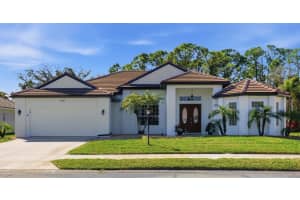4967 Wild Daisy Ln, VENICE