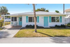 1977 Beach Rd #44, ENGLEWOOD