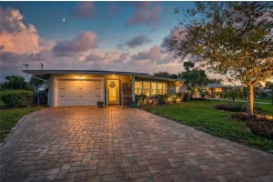 1660 La Gorce Dr, VENICE