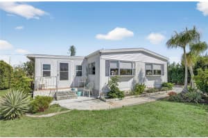 1349 Seagull Dr, ENGLEWOOD