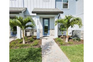 17712 Broadleaf Loop, VENICE