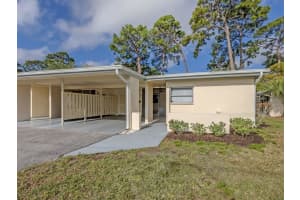 6108 Green View Dr #143, SARASOTA
