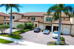 10054 Crooked Creek Dr #102, VENICE 10054 Crooked Creek Dr #102, VENICE