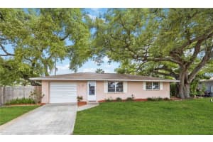 131 Dartmouth Rd, VENICE