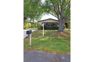 6228 Falcon Dr, ENGLEWOOD