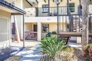 335 Three Lakes Ln #l, VENICE