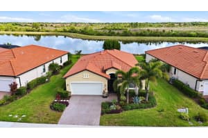 10474 Medjool Dr, VENICE