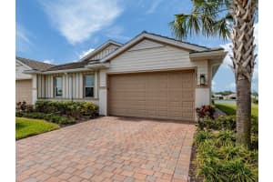 749 Ibiza Loop, VENICE