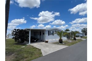 533 Cervina Dr S, VENICE
