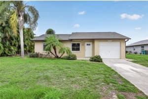 10136 Peach Ave, ENGLEWOOD 10136 Peach Ave, ENGLEWOOD