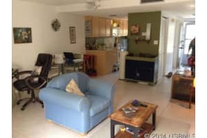 805 Schoolwayave #204, NEW SMYRNA BEACH