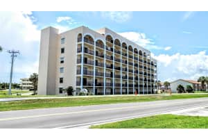 30 Inlet Harborrd #201, PONCE INLET