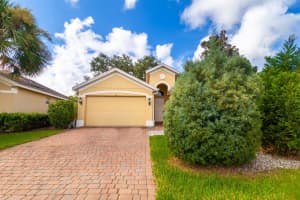 3874 Esplanadeave, PORT ORANGE