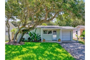 823 E 10th Ave, NEW SMYRNA BEACH