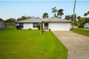 2944 Mango Tree Dr, EDGEWATER