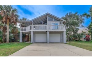 205 Ocean Dr, NEW SMYRNA BEACH