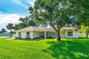 1842 Juniper Dr, EDGEWATER
