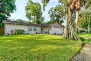 1006 Calle Grande St, ORMOND BEACH