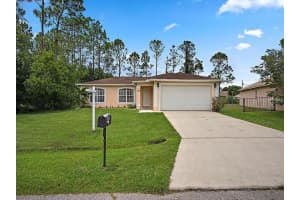 706 N Rennes Ct, KISSIMMEE