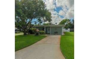 120 Rhode Island St, EDGEWATER