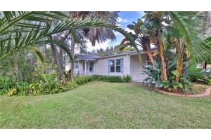 415 Sioux Blvd, OAK HILL 415 Sioux Blvd, OAK HILL