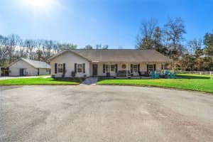 3080 Ragis Rd, EDGEWATER