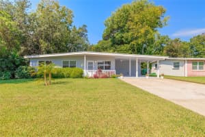 2 Ronnie Cir, HOLLY HILL