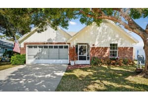701 Pine Shores Cir, NEW SMYRNA BEACH