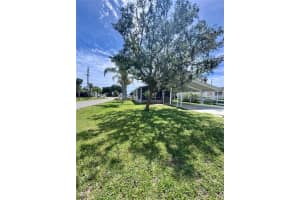 4385 Maple Ave, EDGEWATER 4385 Maple Ave, EDGEWATER