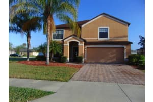 2561 Vineyard Cir , SANFORD