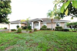 190 Winona Cir , AUBURNDALE
