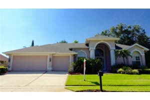 443 W Palm Valley Dr, OVIEDO