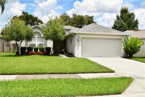 114 Oak View Pl, SANFORD