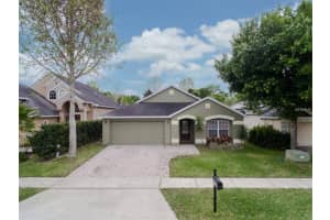 131 Savannah Park Loop, CASSELBERRY