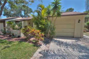 217 Colombo Dr, CASSELBERRY