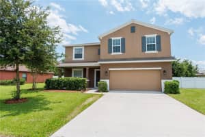 933 Fallbrooke Ave, DELTONA