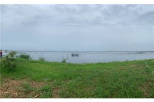 1061 Enterprise Osteen Rd, DELTONA