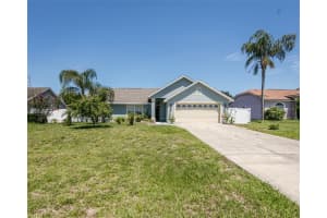 121 Bentley Oaks Blvd, DAVENPORT