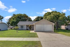 1004 Chelsea Parc Dr, MINNEOLA
