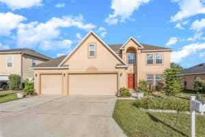 5736 Royal Hills Cir, WINTER HAVEN