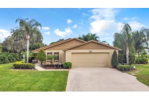 2506 Lost Ball Dr, SEBRING