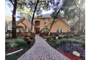 1352 W Lake Colony Dr, MAITLAND