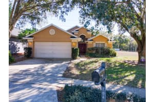 204 Easton Cir, OVIEDO