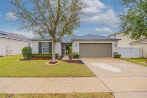 13609 Laranja St, CLERMONT