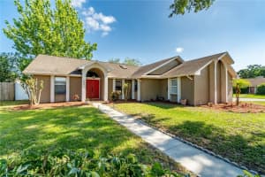 7605 Herricks Loop, ORLANDO